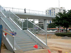 鋼結(jié)構(gòu)天橋07